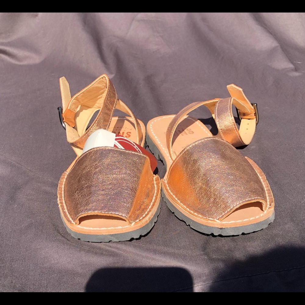 Pons Metallic Rose Gold Flats